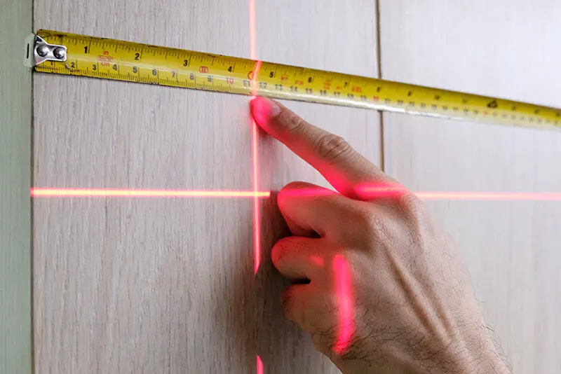 Wir messen mit laser